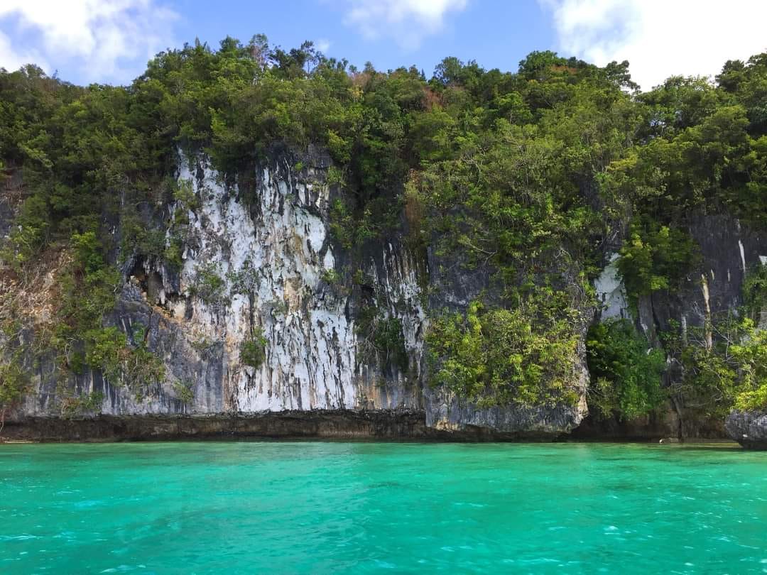 Isla Puting Bato Polillo Island